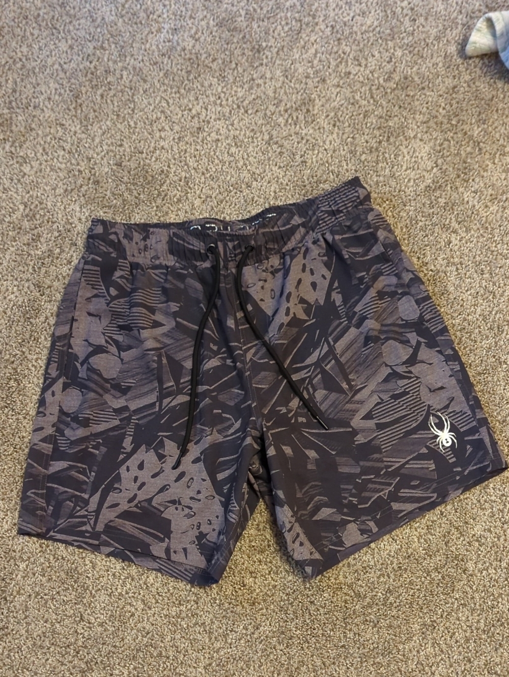 Spyder Men's Black and Gray Abstract Print Swim Board Shorts